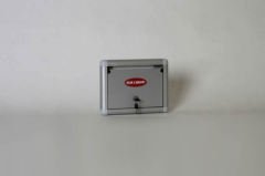 Dilek Şikayet Kutusu Alüminyum Kapılı