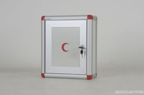Metal Ecza Dolabı Kilitli