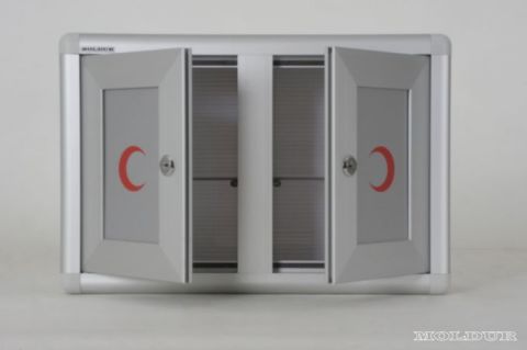Metal Ecza Dolabı