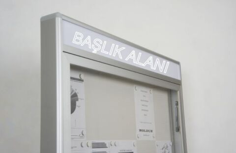 Ayaklı Reklam Panosu 15 A4 Kapasiteli