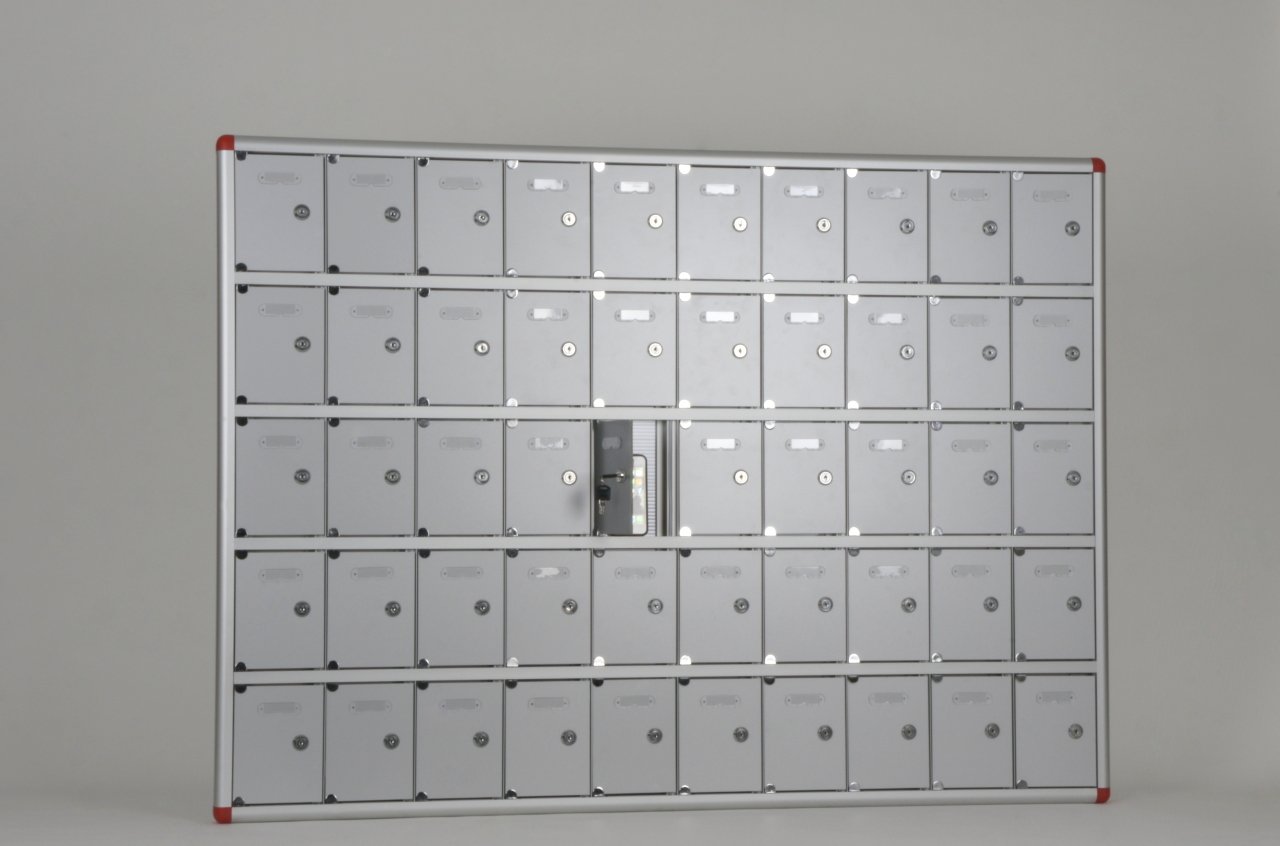 Cep Telefon Dolabı 50 Adet Kapasiteli